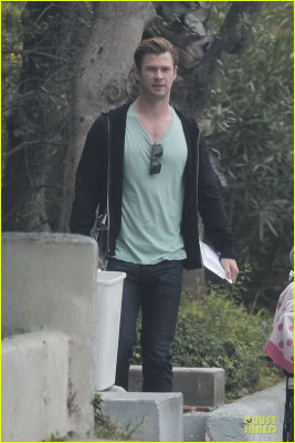 photo 13 in Chris Hemsworth gallery [id681577] 2014-03-20 00:00:00