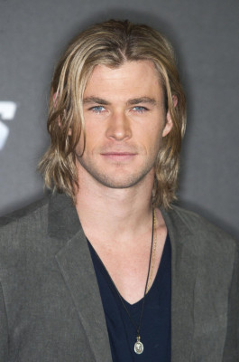 photo 26 in Chris Hemsworth gallery [id509004] 2012-07-11 00:00:00