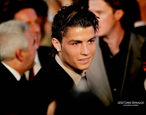 photo 10 in Cristiano Ronaldo gallery [id277344] 2010-08-13 00:00:00
