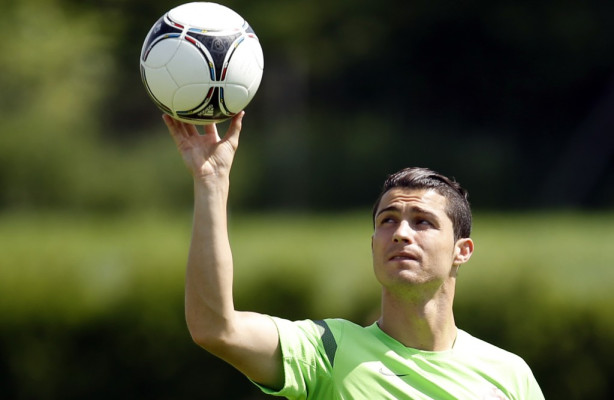 photo 12 in Cristiano Ronaldo gallery [id534599] 2012-09-21 00:00:00