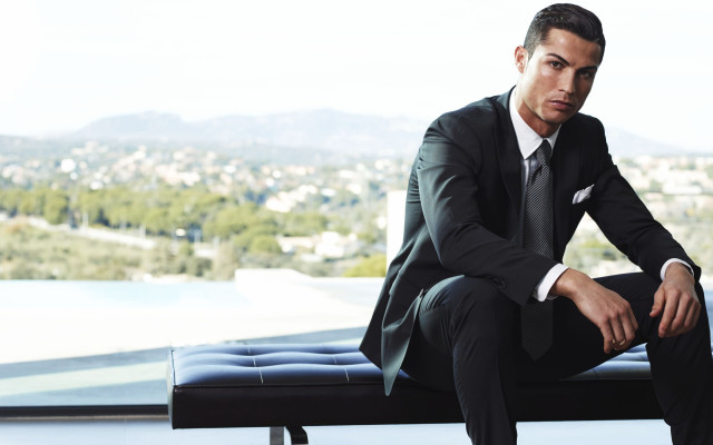photo 13 in Cristiano Ronaldo gallery [id1198973] 2020-01-16 00:00:00