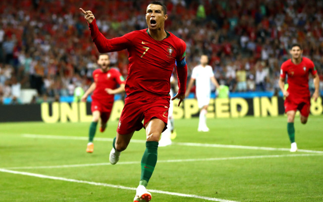 photo 6 in Cristiano Ronaldo gallery [id1198980] 2020-01-16 00:00:00