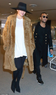 photo 6 in Christine Teigen gallery [id995144] 2018-01-04 00:00:00