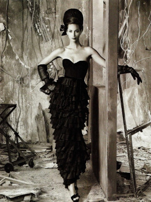 photo 22 in Christy Turlington gallery [id316538] 2010-12-15 00:00:00