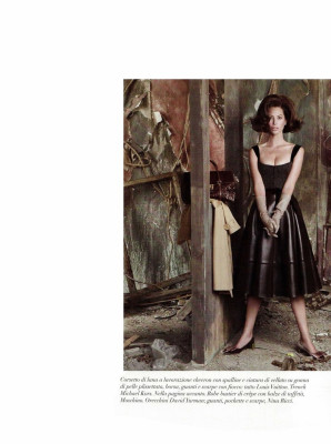 photo 11 in Christy Turlington gallery [id316645] 2010-12-15 00:00:00