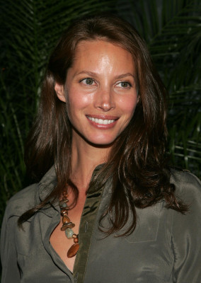 photo 21 in Christy Turlington gallery [id223514] 2010-01-08 00:00:00