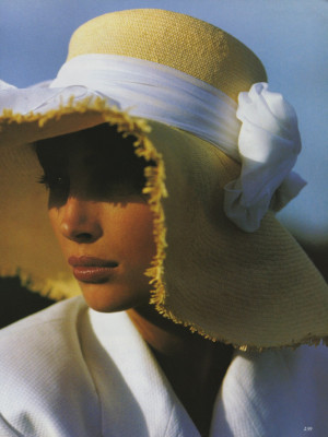 photo 12 in Christy Turlington gallery [id304817] 2010-11-17 00:00:00