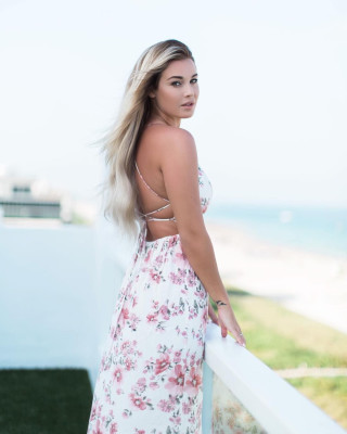 Ciara Price pic #1042934