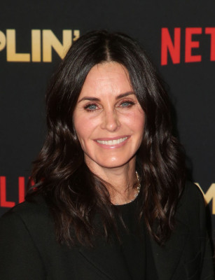 photo 23 in Courteney Cox gallery [id1090352] 2018-12-20 00:00:00