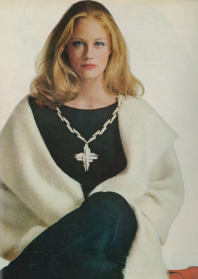 Cybill Shepherd pic #382055