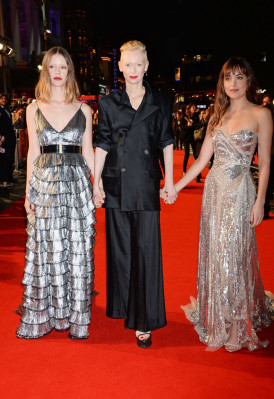 photo 11 in Dakota Johnson gallery [id1088442] 2018-12-04 00:00:00