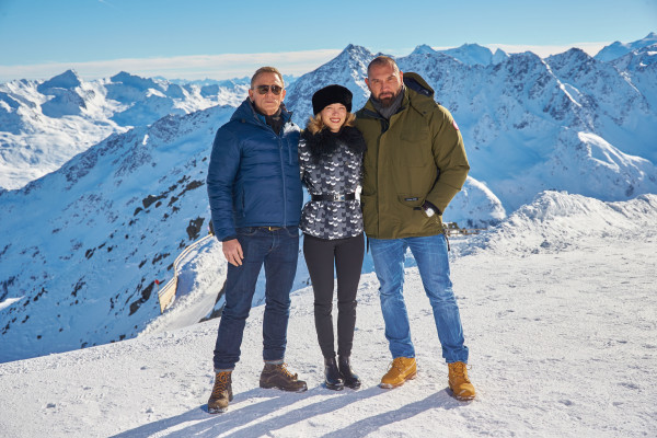 photo 23 in Daniel Craig gallery [id753115] 2015-01-14 00:00:00