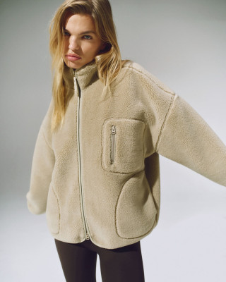 Daphne Groeneveld pic #1370079