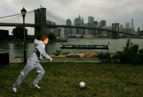 photo 11 in David Beckham gallery [id177112] 2009-08-20 00:00:00