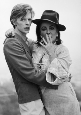 photo 9 in David Bowie gallery [id305656] 2010-11-17 00:00:00