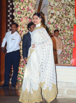 photo 25 in Deepika Padukone gallery [id896379] 2016-12-05 00:00:00