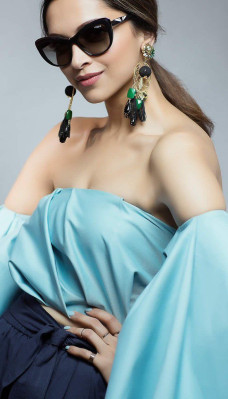Deepika Padukone pic #893696