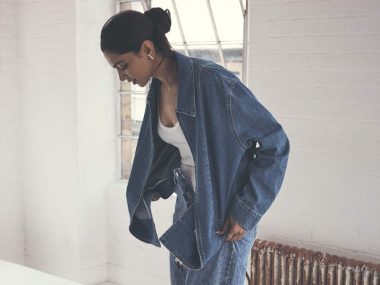 Deepika Padukone pic #1169087