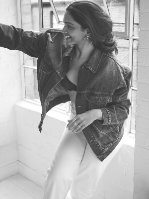 Deepika Padukone pic #1169088