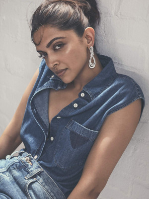 Deepika Padukone pic #1169086