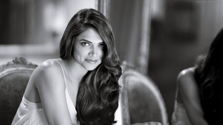 Deepika Padukone pic #835346