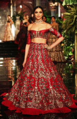 Deepika Padukone pic #893695