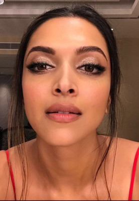 Deepika Padukone pic #906086