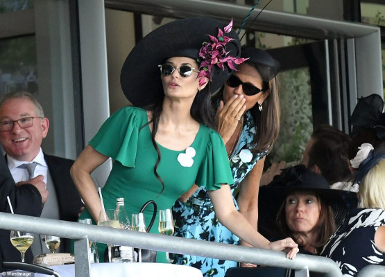 Demi Moore pic #1147781