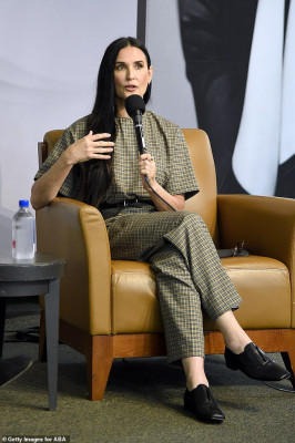 Demi Moore pic #1180316