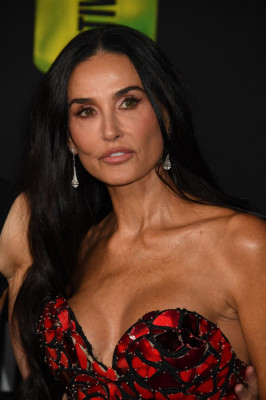 photo 4 in Demi Moore gallery [id1360397] 2024-11-16 00:00:00
