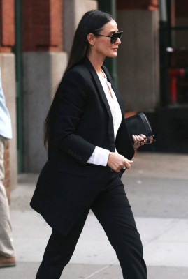 Demi Moore pic #730508