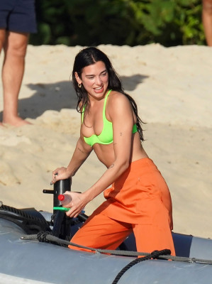photo 14 in Dua Lipa gallery [id1293066] 2022-01-10 00:00:00