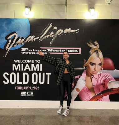 Dua Lipa pic #1297001