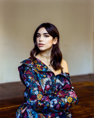 Dua Lipa pic #929175