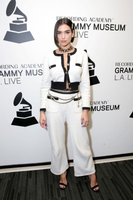 Dua Lipa pic #1071836