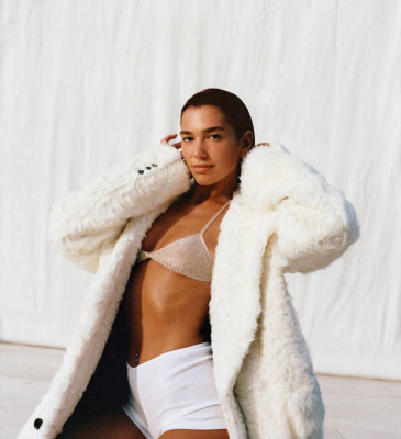 photo 19 in Dua Lipa gallery [id1368942] 2025-04-06 00:00:00
