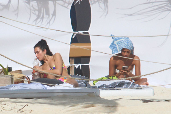 Dua Lipa pic #1282872