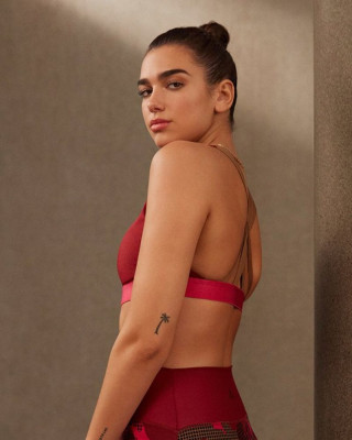 Dua Lipa pic #1077011