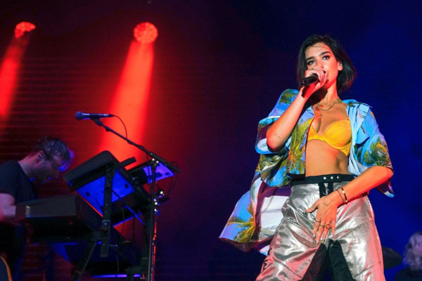 Dua Lipa pic #1065747