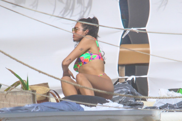 Dua Lipa pic #1244859