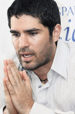 photo 13 in Eduardo Verastegui gallery [id366930] 2011-04-08 00:00:00