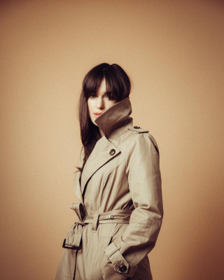 Elizabeth Henstridge pic #1124474