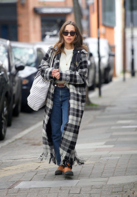 Emilia Clarke pic #1254935
