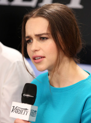 Emilia Clarke pic #666336