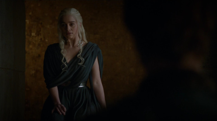 Emilia Clarke pic #893342