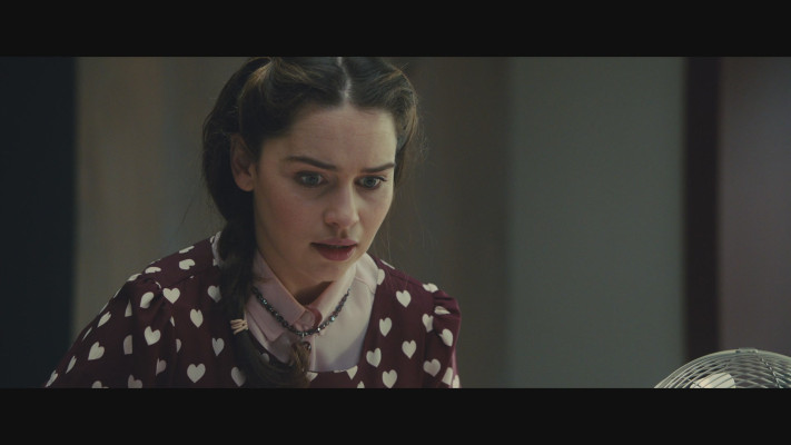Emilia Clarke pic #896359
