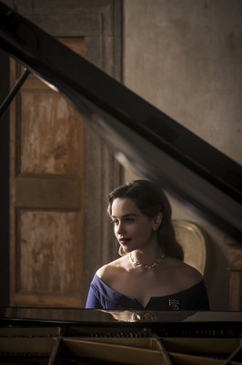 Emilia Clarke pic #907973