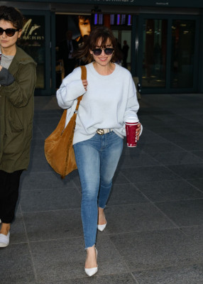 Emilia Clarke pic #931487