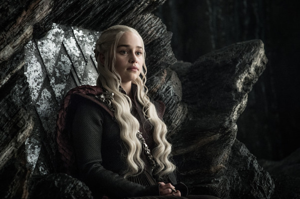 Emilia Clarke pic #1203722
