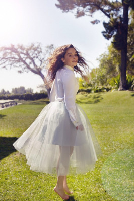 Emilia Clarke pic #668003
